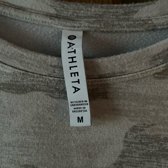 ATHLETA Pure Luxe Gray Camo Printed Sweatshirt, Size M - Picture 4 of 5